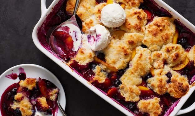 Sweet Symphony: Heavenly Peach Blueberry Cobbler Recipe 2023